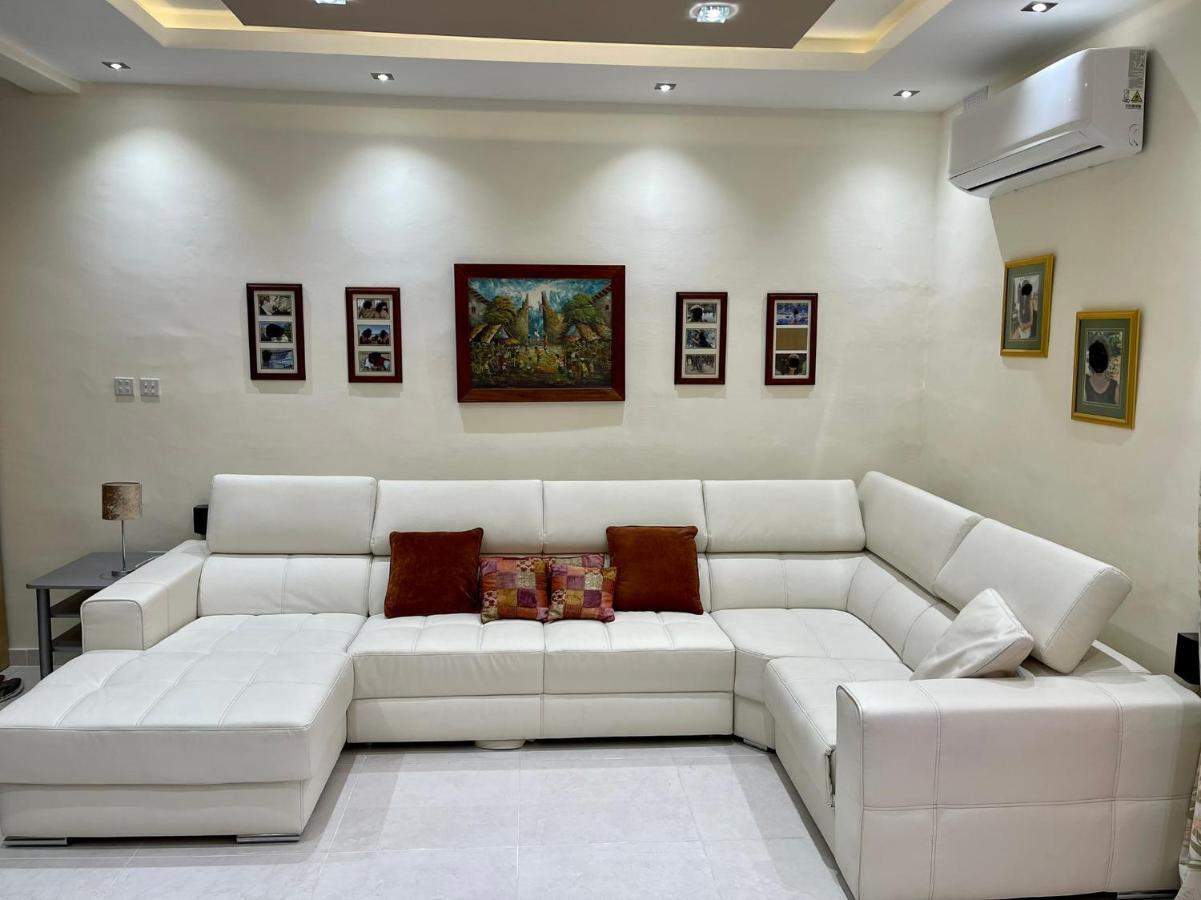 Sunrise Apt Near Beach Smarttv & Netflix Birżebbuġa Zewnętrze zdjęcie