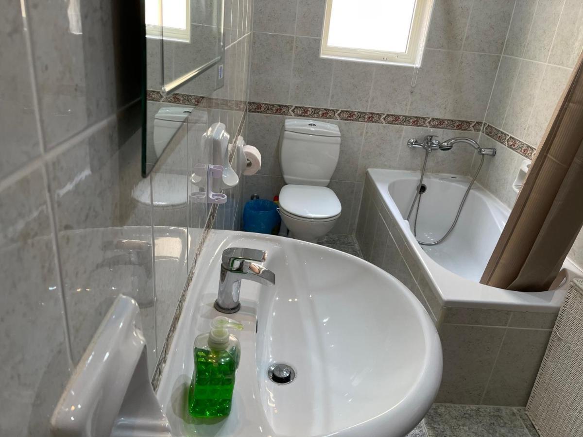 Apartament Sunrise Apt Near Beach Smarttv & Netflix Birżebbuġa Zewnętrze zdjęcie