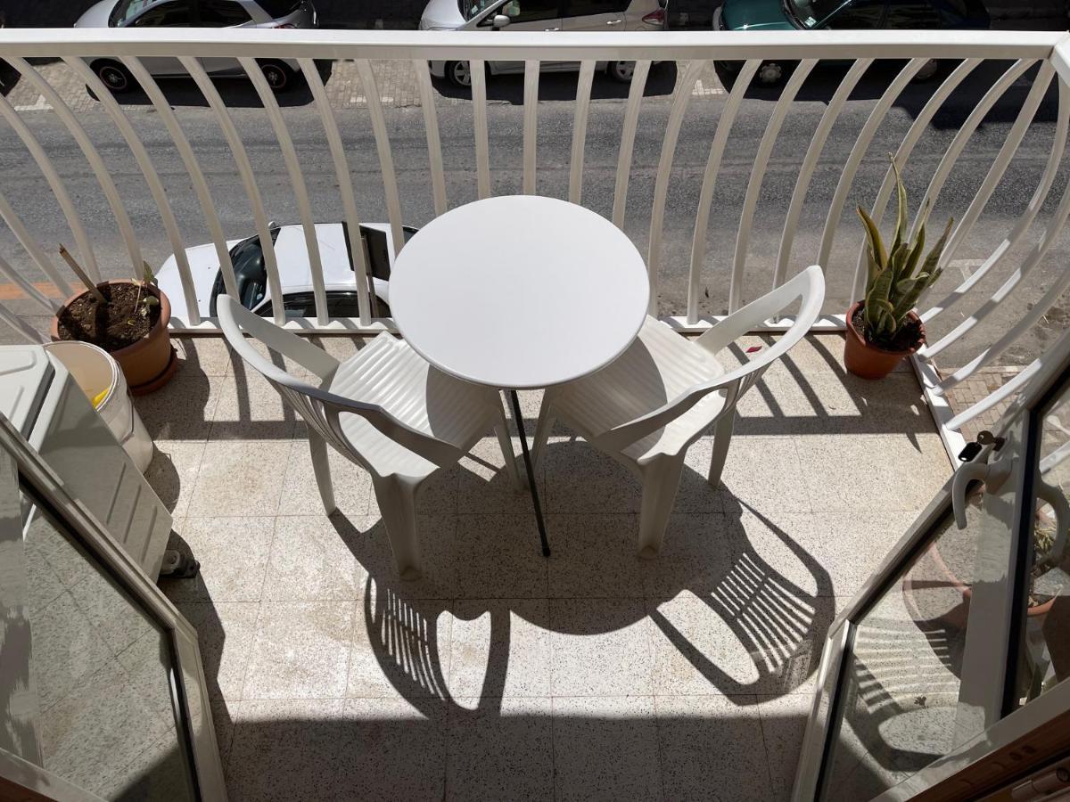 Apartament Sunrise Apt Near Beach Smarttv & Netflix Birżebbuġa Zewnętrze zdjęcie