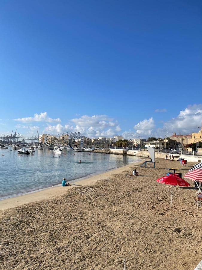 Sunrise Apt Near Beach Smarttv & Netflix Birżebbuġa Zewnętrze zdjęcie